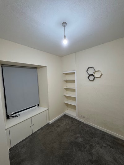 One bed ground floor flat Main Photo