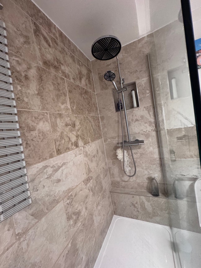 Lovely Double room for rent Main Photo