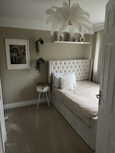 Double room in Brighton hill area Main Photo