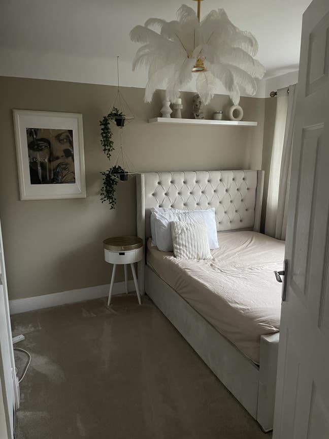 Double room in Brighton hill area Main Photo