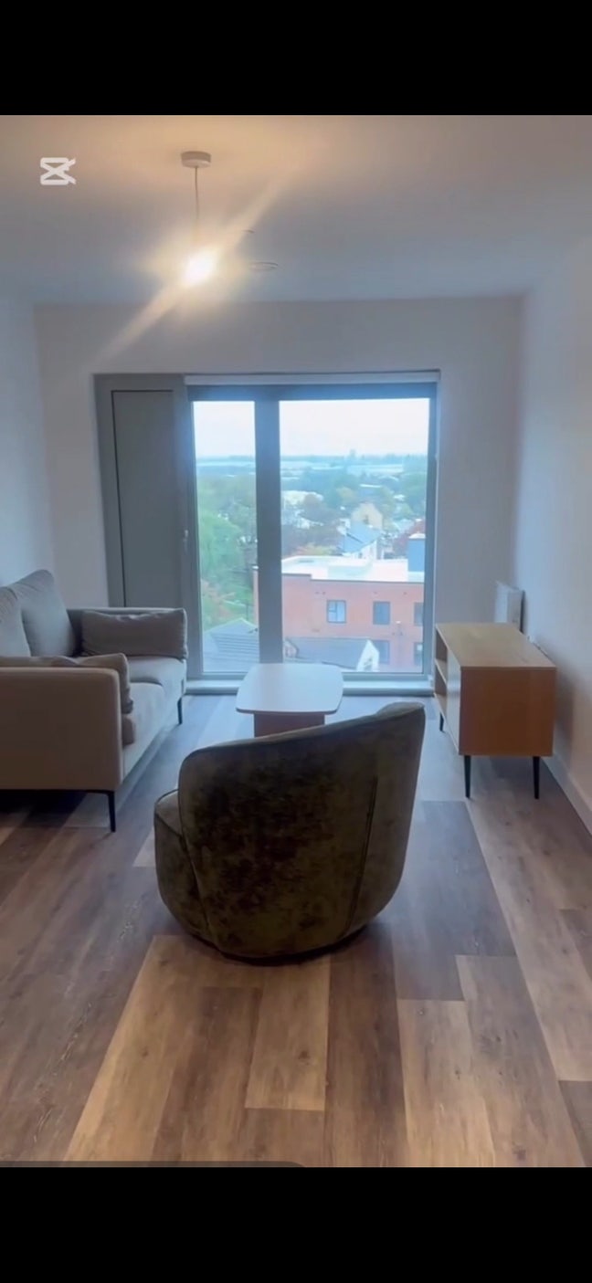 Furnished double room Main Photo