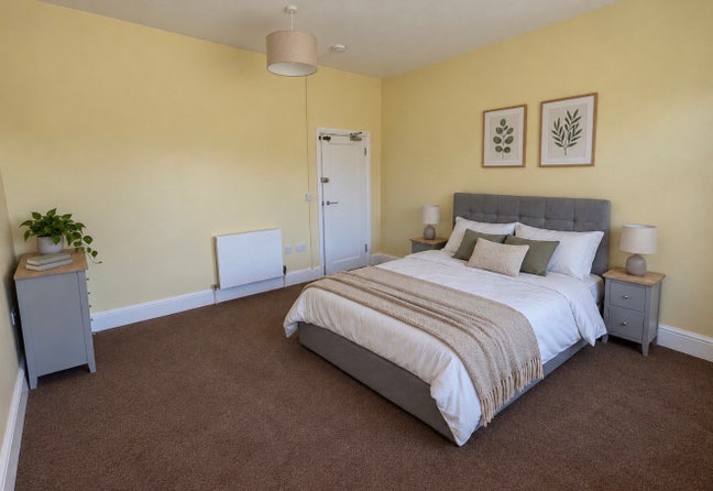 Available - Rooms to Rent. (All Bills Included.) Main Photo