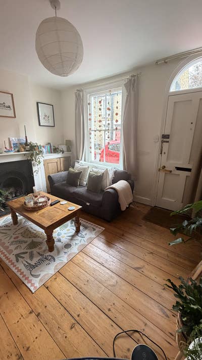 Large Double Room Available Just off Mill Road Main Photo