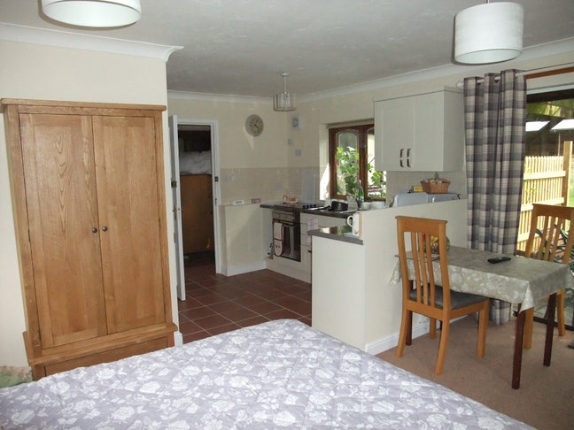  Self contained annexe Main Photo