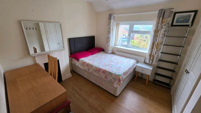 Short or Long term Room near UWE, Filton M32, M4/5 Main Photo