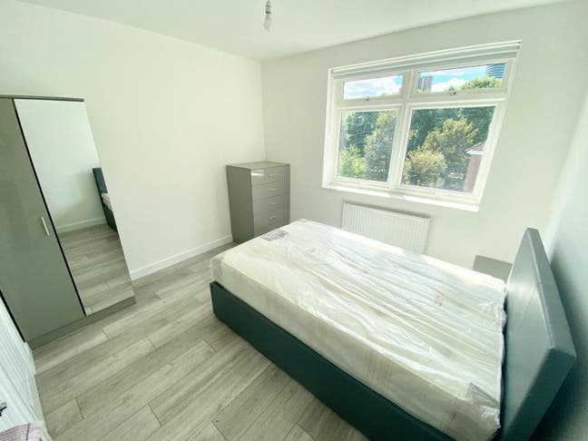 Stylish En-Suite Room | Prime Canary Wharf Main Photo