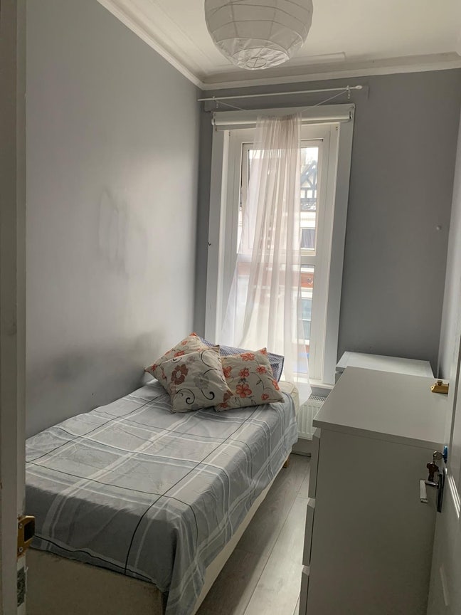 ✨Single Room Available to Let in Harlesden  Main Photo