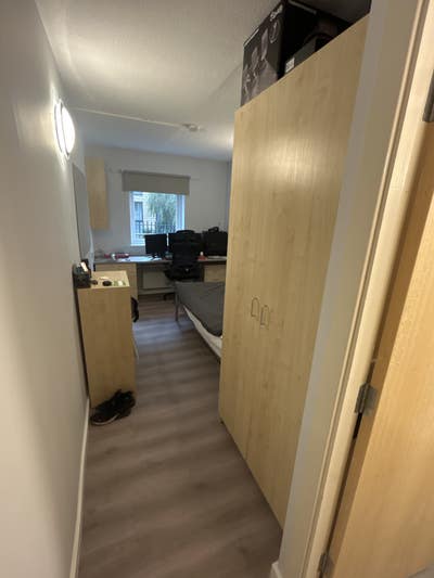 Huddersfield Aspley House 5 Bedroom Flat Main Photo