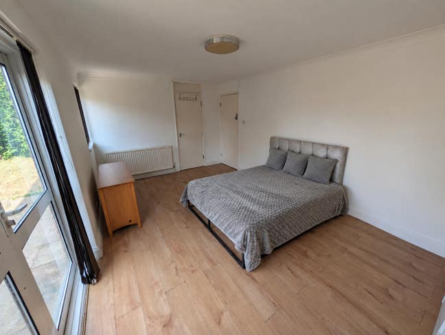  Double Room in Hendon, NW4 – All Bills Included!  Main Photo