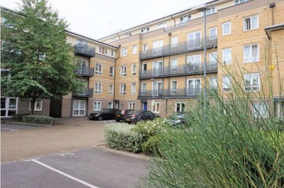 Luxury one bed with parking, Bow E3 Main Photo