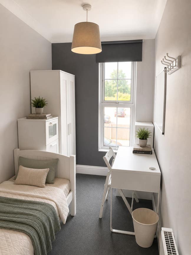 Single Room Available NOW! Main Photo