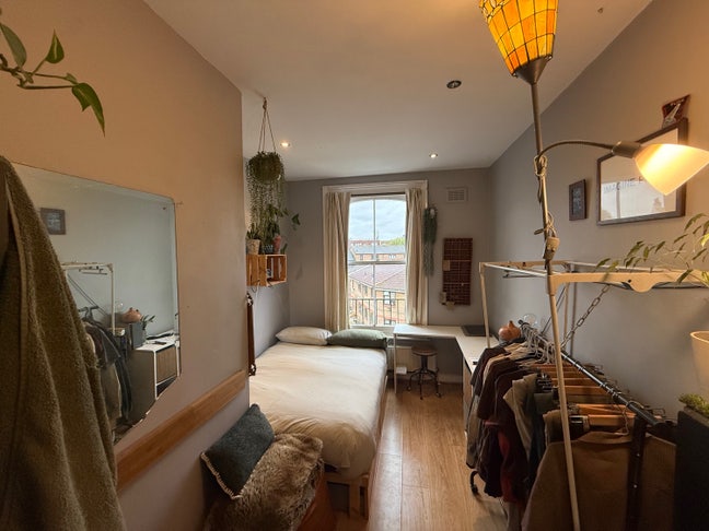 A sublet room in a lovely flat in Lower Clapton  Main Photo