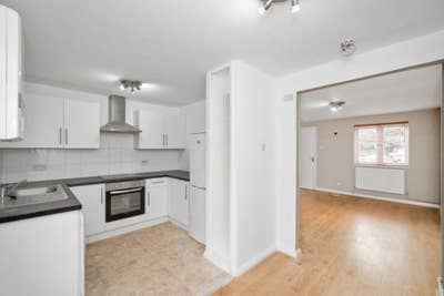 Double room in a two-bedroom house in Rotherhithe Main Photo