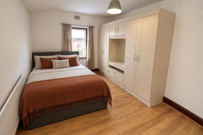 🌇2 Affordable Double Rooms by North Greenwitch!! Main Photo
