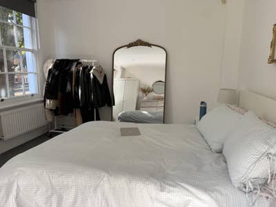 Subletting my room in 3-story flat in Clerkenwell Main Photo