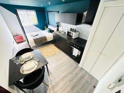 ✨ 🏡 Studio Flat to Let in Lewisham  Main Photo