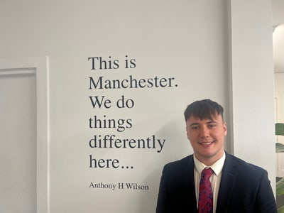 Finance broker Main Photo