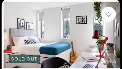 Studio- Modern and in City centre  Main Photo