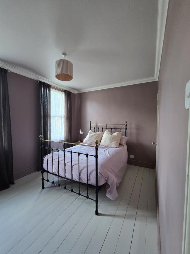 2 Beautiful Double Rooms | Victorian Home | Roches Main Photo