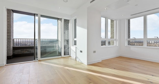 1 Bed Flat, Duval House, SW11 Main Photo