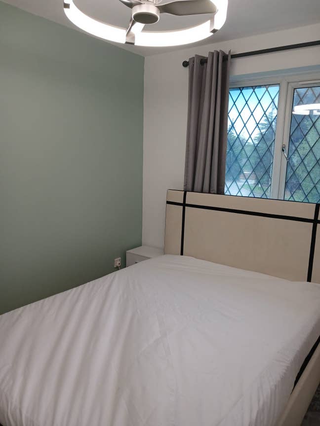 Double Furnished room in shared house Main Photo