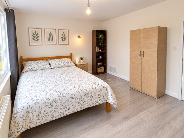 🏡 AVailable NOW! Double Room – Upper Richmond Road Main Photo