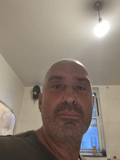 Handyman looking for room Main Photo