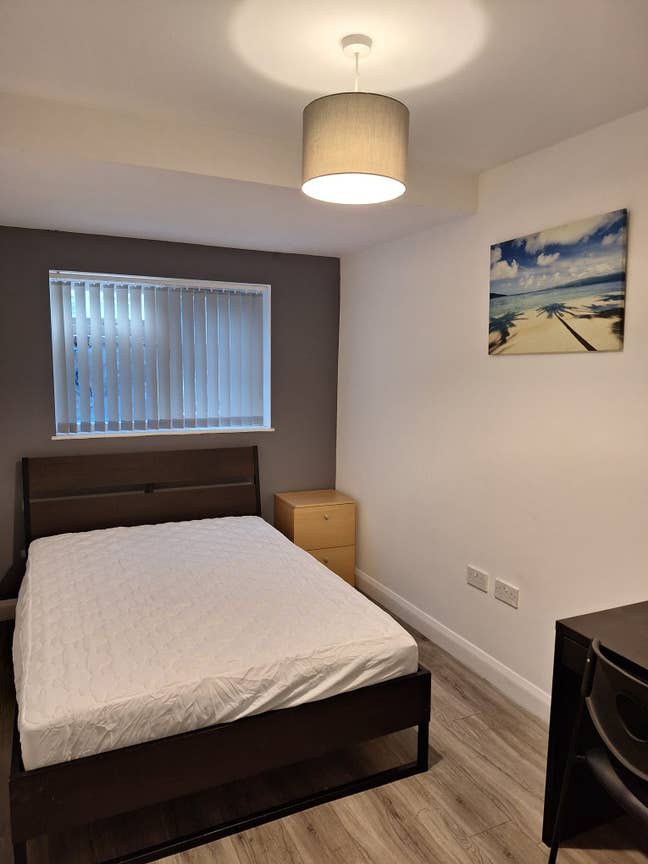 Nice En suite room - Fishermead Main Photo