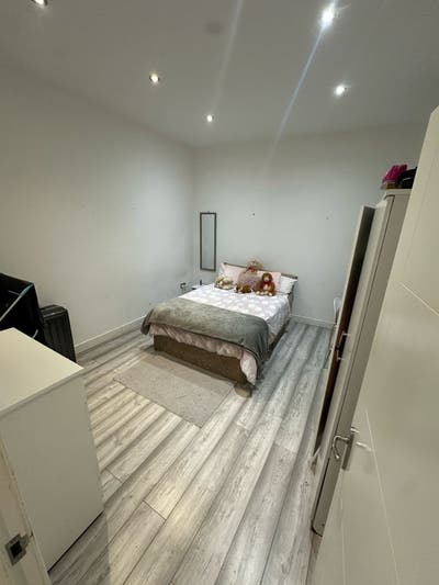 🏡 2-Bedroom Flat to Rent in Sutton! 🏡 Main Photo