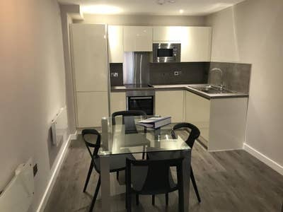 Central Liverpool Double Room – Dec 2026 Main Photo