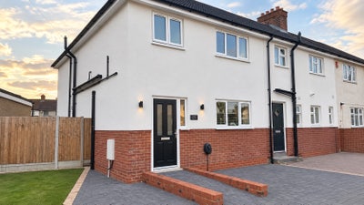 Brand New Four-Bedroom | Beautifully Decorated  Main Photo