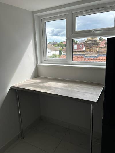 🏡 Fully Furnished Studio Flat | &pound;1,450 PCM |Bills Main Photo