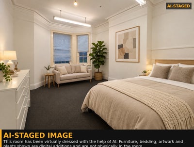 ENORMOUS 20m2 light double. Couples welcome Main Photo