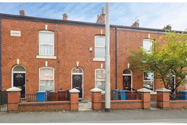 2 Bedroom can turn into a 3- or 4-bedroom  Main Photo