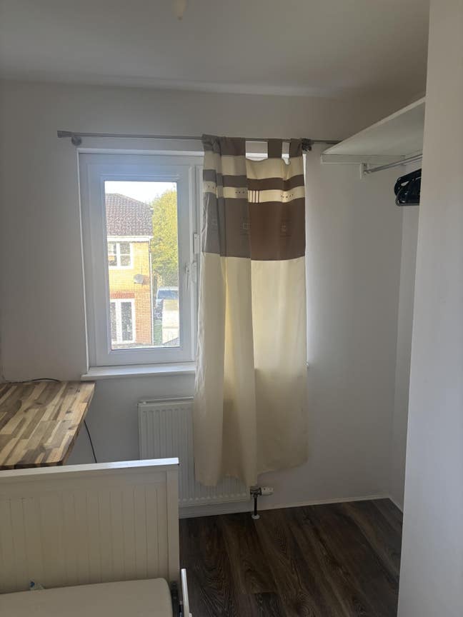Room  Main Photo