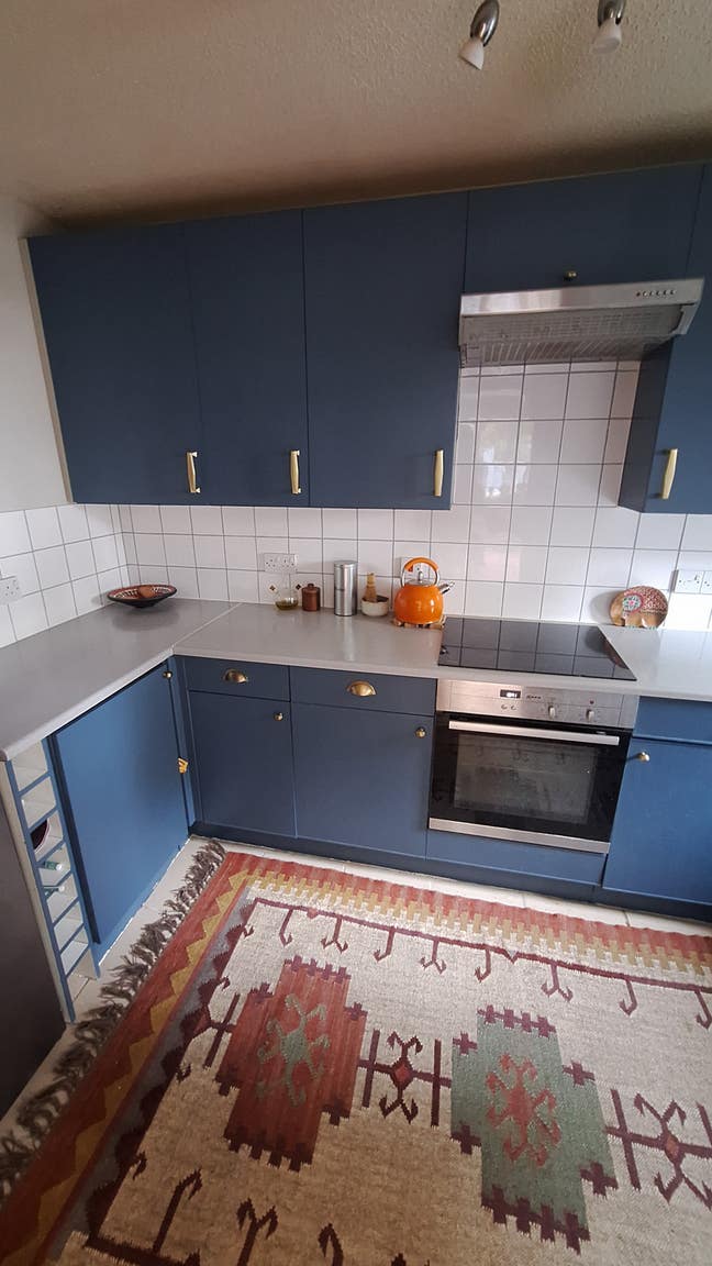Bright Double Room in a Characterful RiversideFlat Main Photo