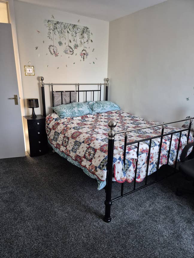 Double Room in Quiet Aldwick Home – Bills included Main Photo