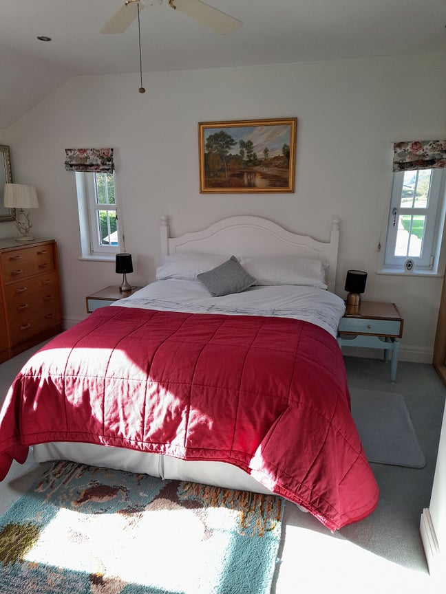 Guest wing of country cottage Main Photo