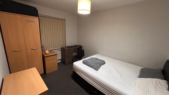 Cozy and Spacious Double Room in M15 area Main Photo