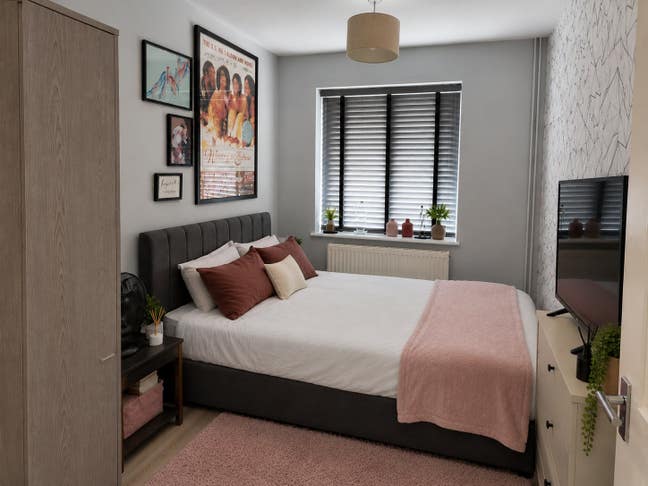 Spacious Double Rooms Available – Bills Included Main Photo