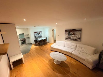 En-suite | Green View | Only 1 Flatmate Wimbledon Main Photo