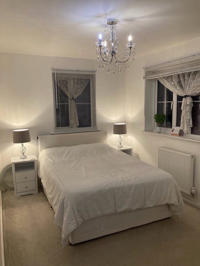 New Double Room | Bills Included | Professionals  Main Photo