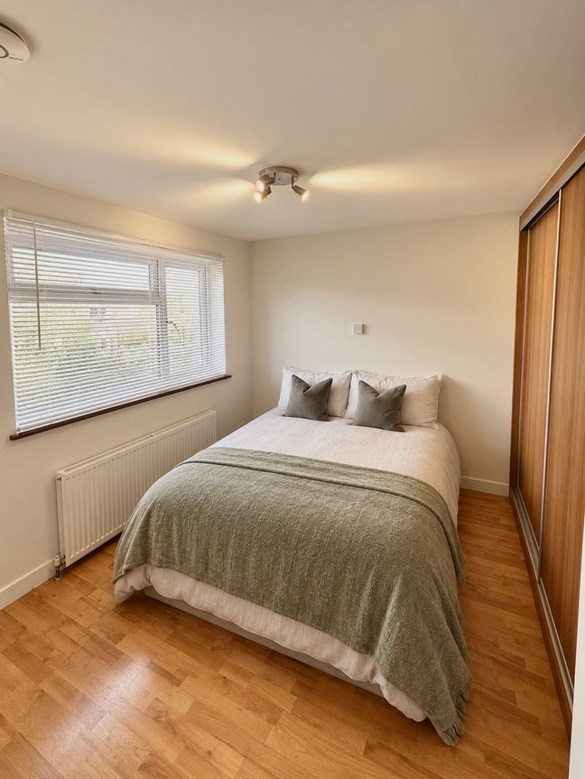 Double Room | Prime Location Welling Main Photo