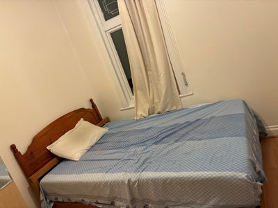Looking for one person for rent  Main Photo