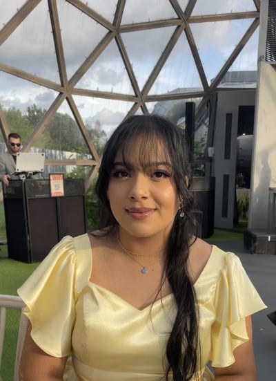 Professional looking for a double room/flatmates Main Photo