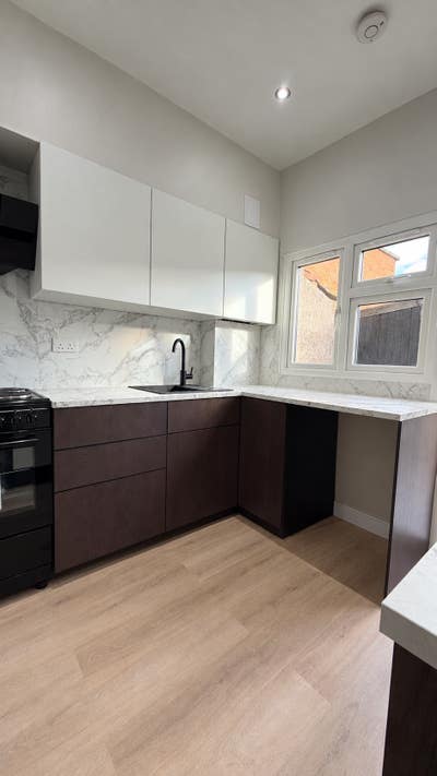 Newly Refurbished 1-Bedroom Flat – Bills Included Main Photo