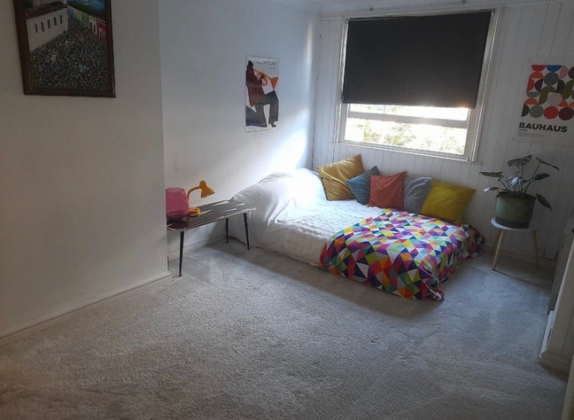 Large double bedroom available Main Photo