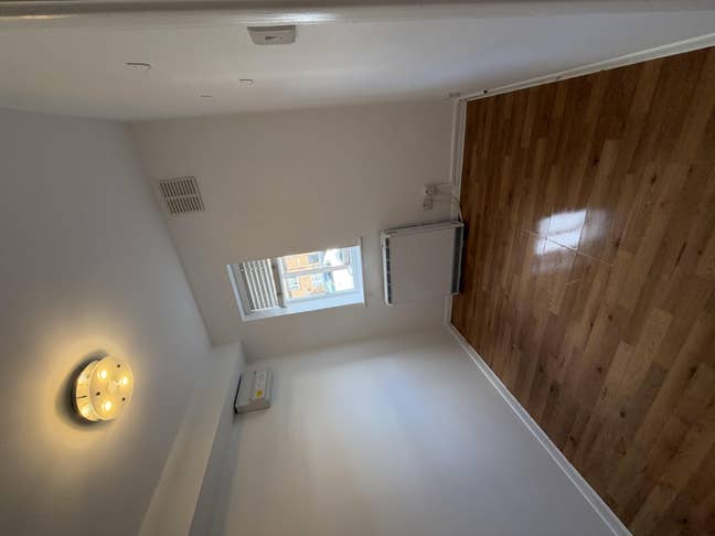 Female housemate wanted – Ilford, &pound;600 bills incl. Main Photo