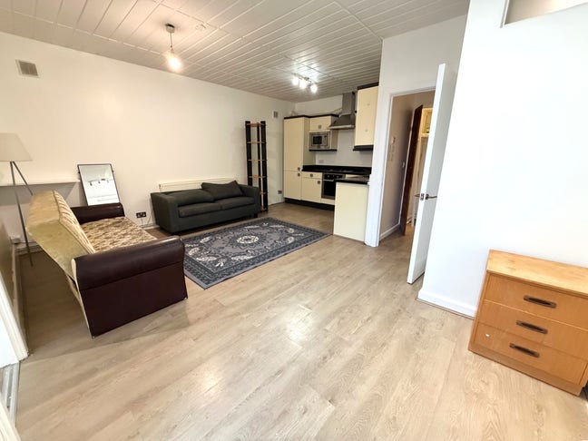 ***One Bedroom Flat to Rent, N3*** Main Photo