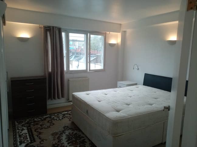 Room in central London Main Photo
